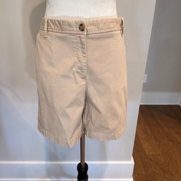 Talbots Pants - Talbots Relaxed Chino Short - 7" inseam - Size 14 - Khaki colored